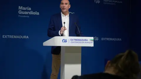 El PP asegura mostrar el 21D una candidata a quien le avalan los buenos datos frente a “la casa de los líos” de la oposición El PP asegura mostrar el 21D una candidata a quien le avalan los buenos datos frente a “la casa de los líos” de la oposición