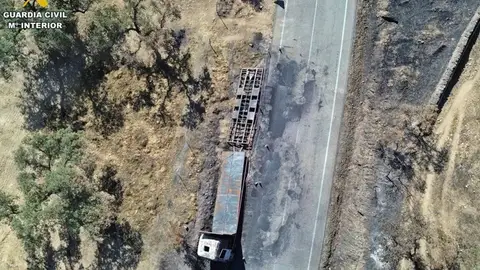 Las chispas de una rueda en llantas de un camión provocaron el incendio de Llerena que calcinó 5.900 hectáreas Las chispas de una rueda en llantas de un camión provocaron el incendio de Llerena que calcinó 5.900 hectáreas