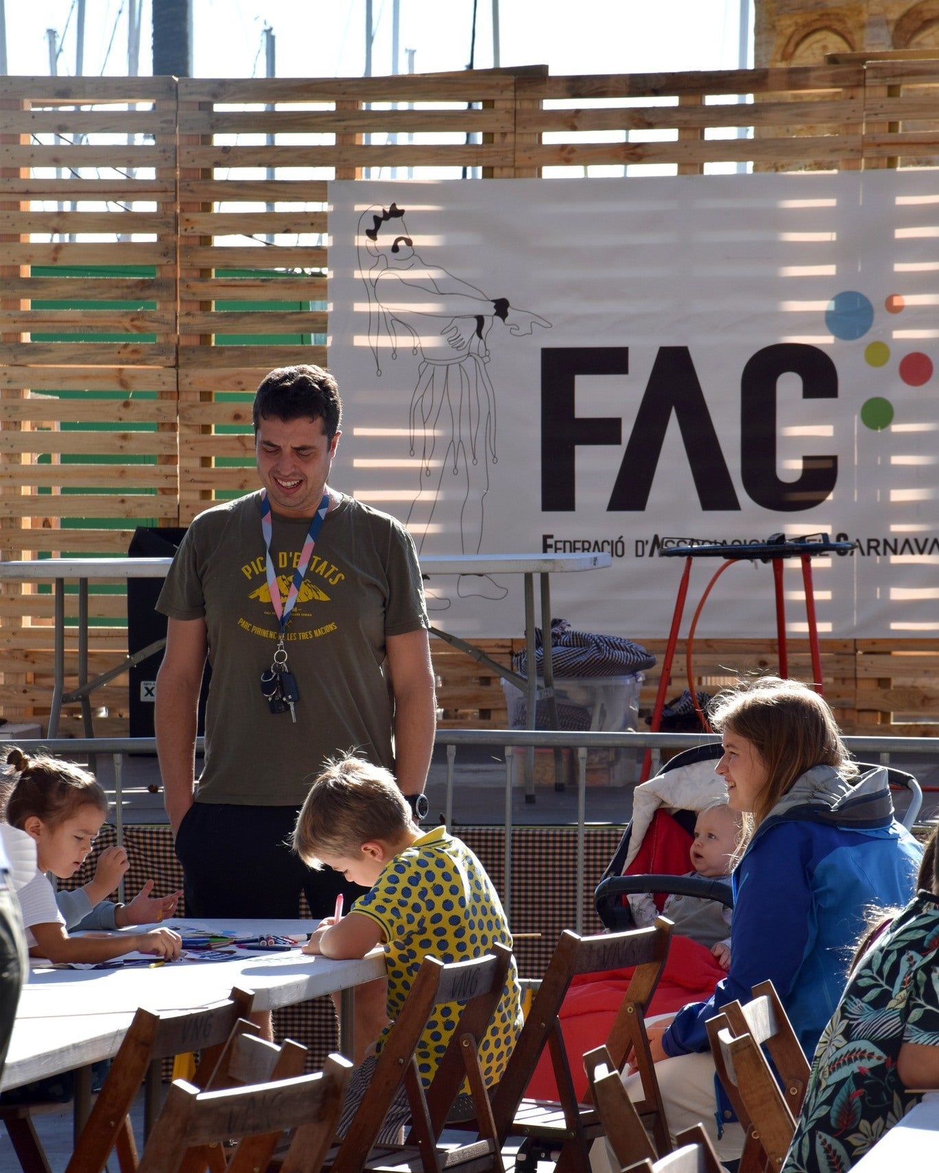 La FAC escalfa motors pel Carnaval amb la presentació del cartell i un tastet d'activitats a la Fira de Novembre La FAC escalfa motors pel Carnaval amb la presentació del cartell i un tastet d'activitats a la Fira de Novembre