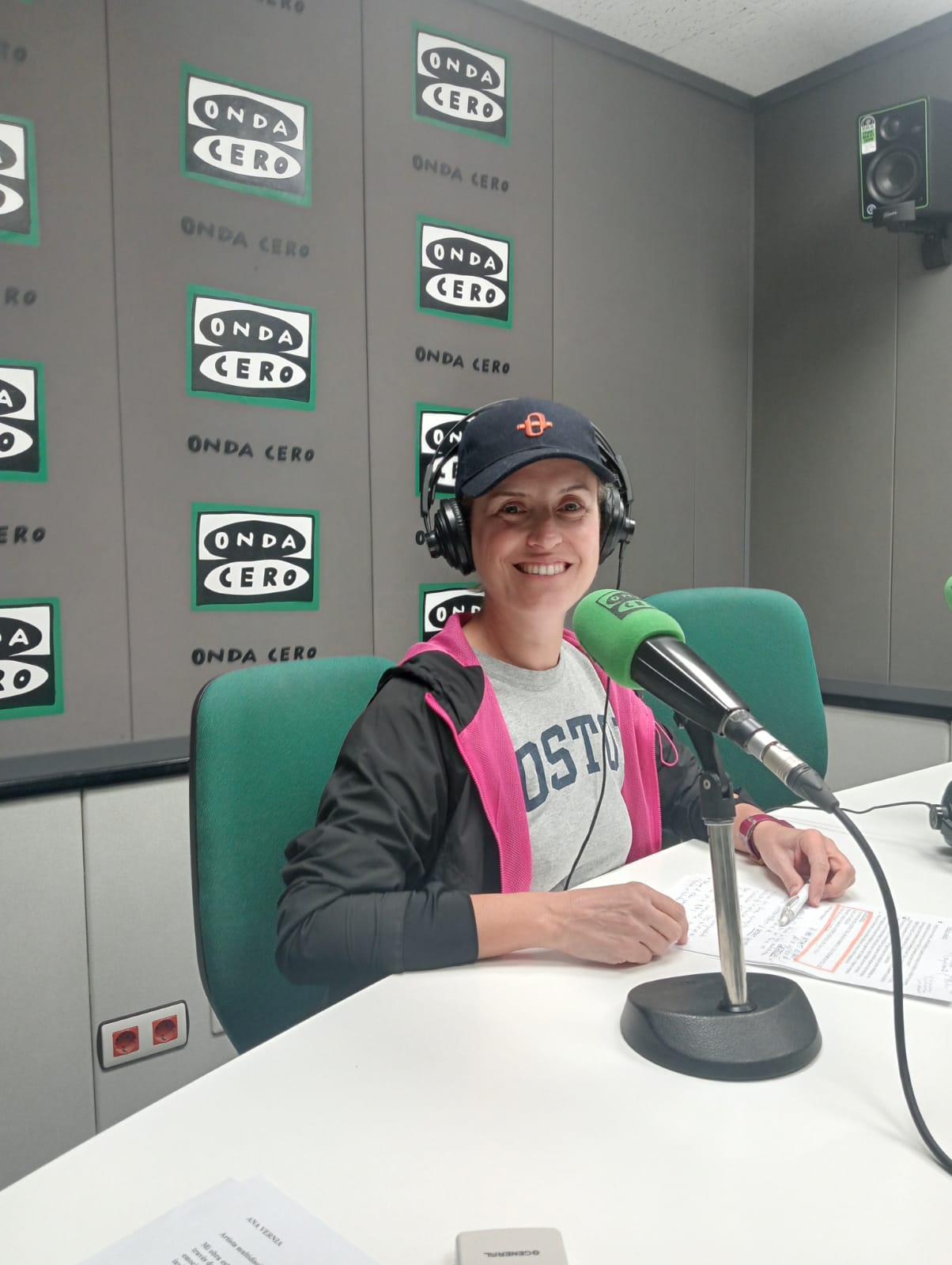 Ana Vernia, sobre la visión de su arte: "introducir color en la vida es muy importante para transformar el alma" Ana Vernia, sobre la visión de su arte: "introducir color en la vida es muy importante para transformar el alma"