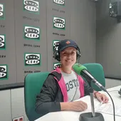 La artista vila-realense, Ana Vernia, en los estudios de Onda Cero Vila-real. La artista vila-realense, Ana Vernia, en los estudios de Onda Cero Vila-real.