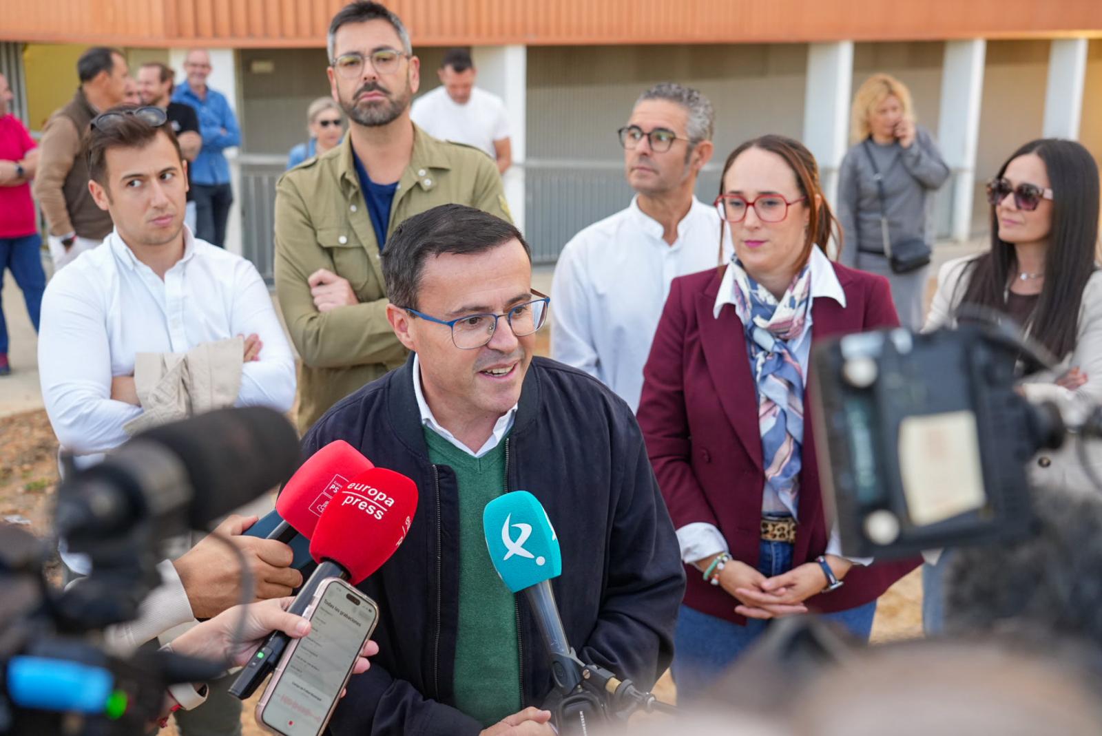 Gallardo asegura que “Frente a la inacción de Guardiola, el PSOE volverá a hacer de la vivienda un derecho real en Extremadura” Gallardo asegura que “Frente a la inacción de Guardiola, el PSOE volverá a hacer de la vivienda un derecho real en Extremadura”