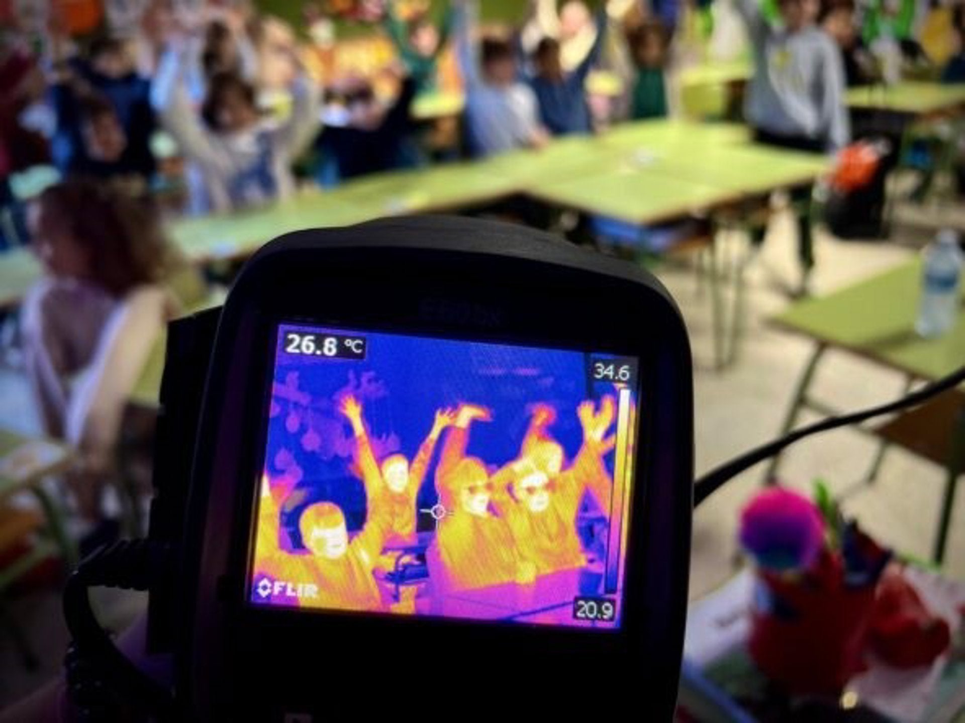 Investigadores de la UEx realizarán 82 actividades de divulgación científica en centros educativos de Extremadura Investigadores de la UEx realizarán 82 actividades de divulgación científica en centros educativos de Extremadura