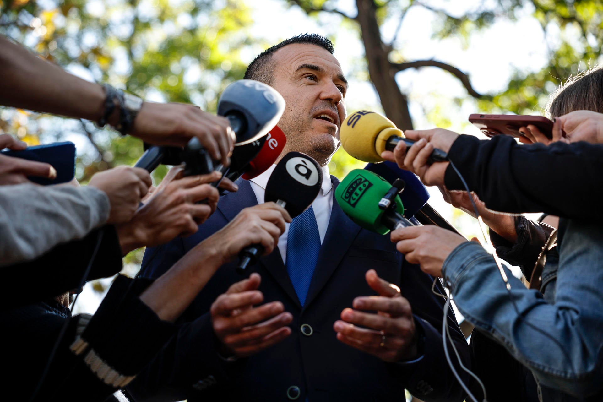 Catalá y Mompó prudentes ante el futuro de la Generalitat y el PPCV Catalá y Mompó prudentes ante el futuro de la Generalitat y el PPCV