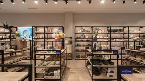 McArthurGlen suma Blue Banana, Aristocrazy, Beatriz Furest, Villeroy & Boch y New Era a su oferta comercial Comercio