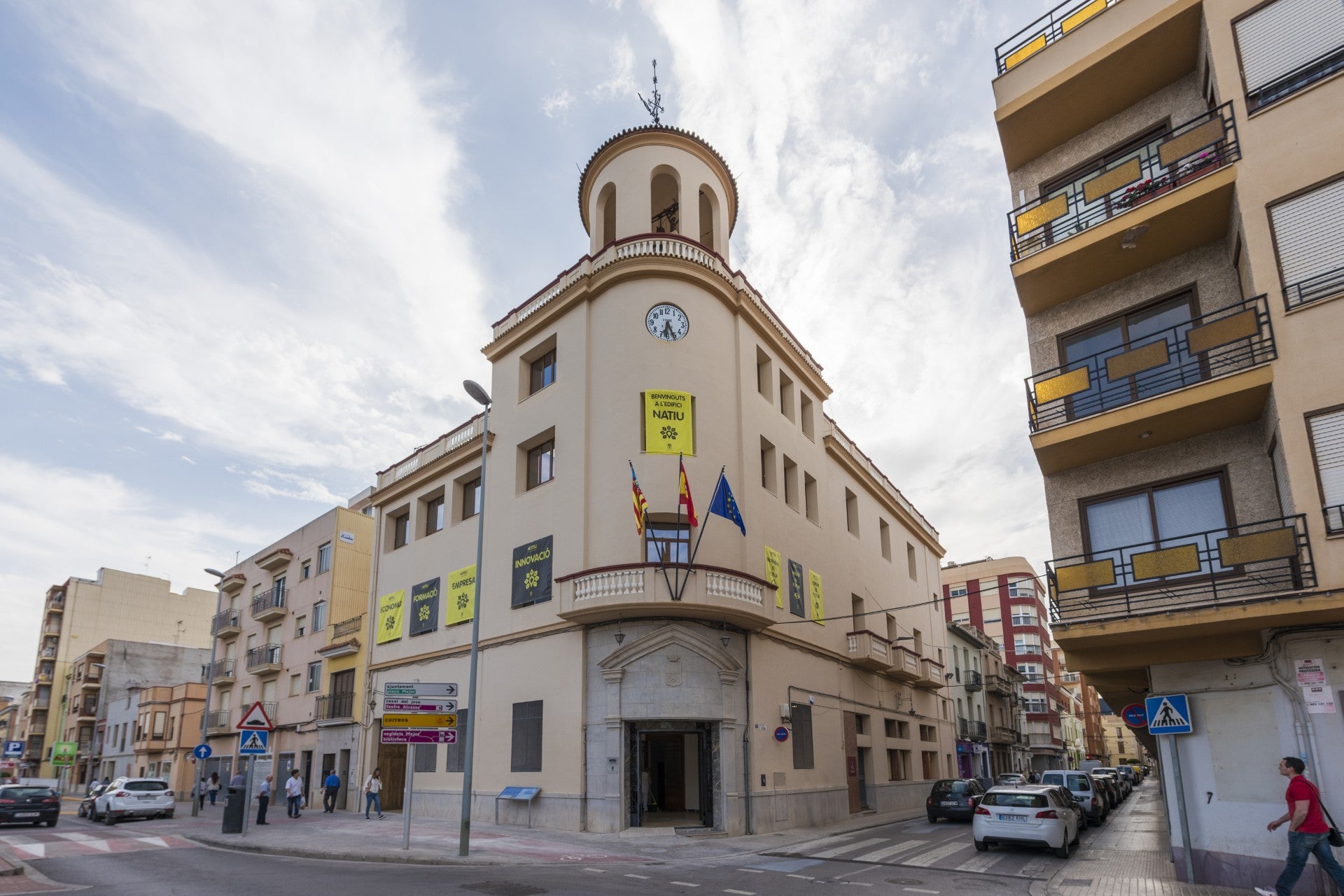 El Ayuntamiento de Nules convoca dos líneas de ayudas para dinamizar la economía local El Ayuntamiento de Nules convoca dos líneas de ayudas para dinamizar la economía local