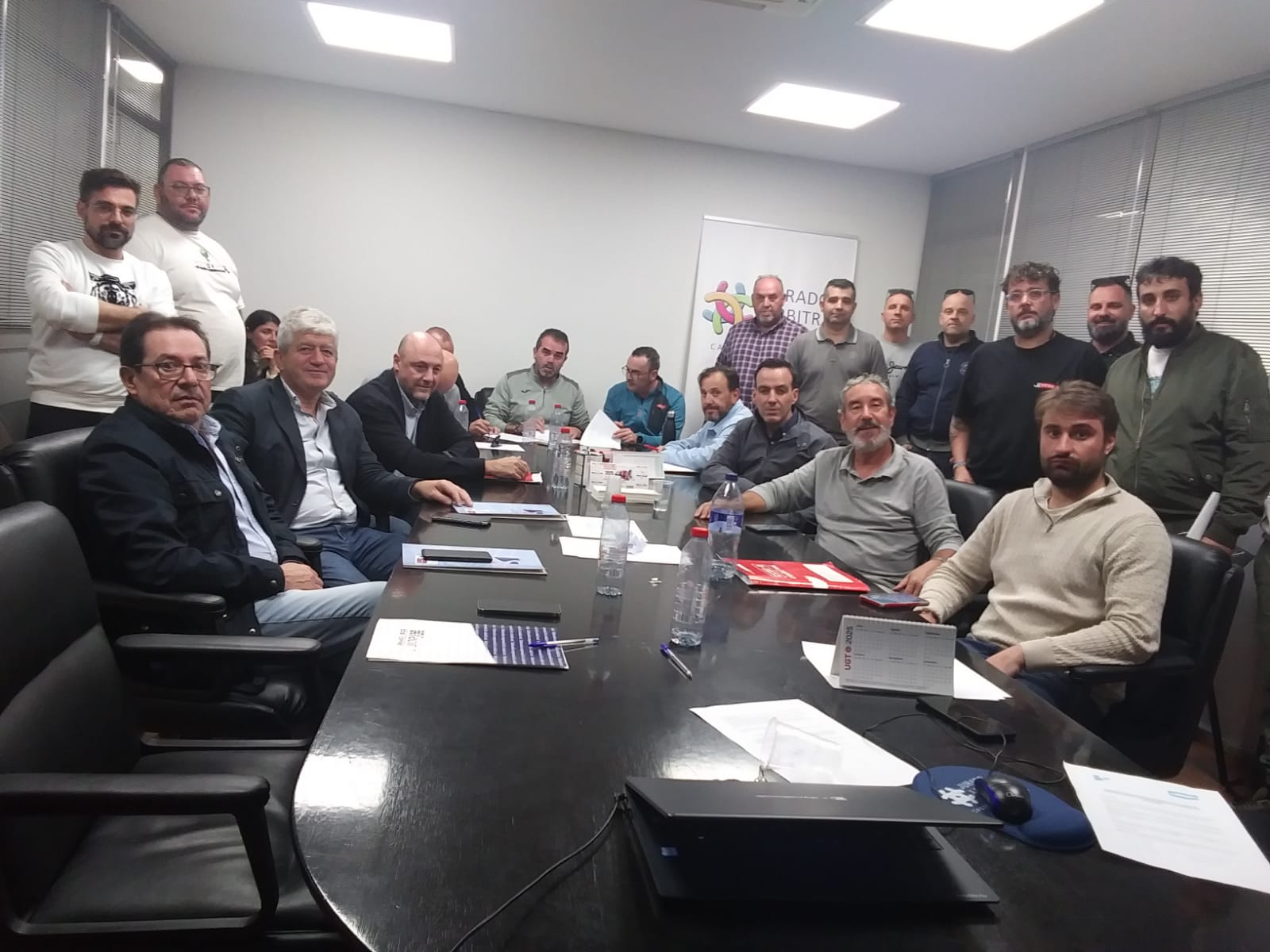 El acuerdo entre sindicatos y patronal pone fin a la huelga indefinida en el sector del metal de la provincia de Ciudad Real El acuerdo entre sindicatos y patronal pone fin a la huelga indefinida en el sector del metal de la provincia de Ciudad Real