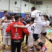 El Balonmano Mare Nostrum Torrevieja suma su segunda victoria consecutiva tras ganar 30-33 al Balonmano Castellón El Balonmano Mare Nostrum Torrevieja suma su segunda victoria consecutiva tras ganar 30-33 al Balonmano Castellón
