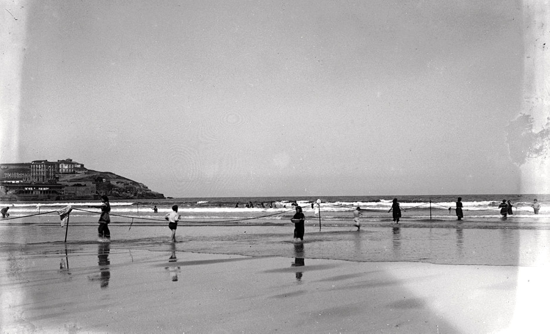 Las "maromas" de la playa Las "maromas" de la playa