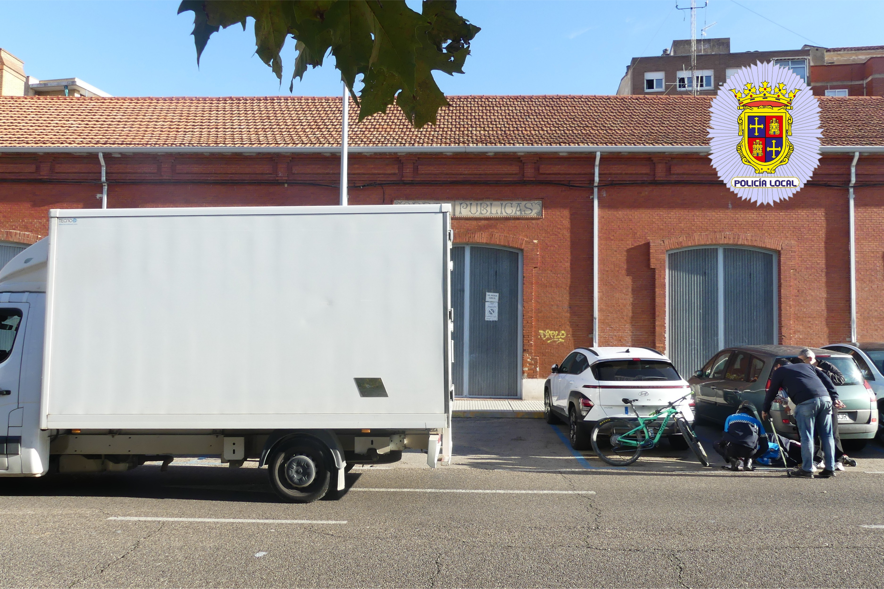 Herido un ciclista que colisionó por alcance contra un camión Herido un ciclista que colisionó por alcance contra un camión