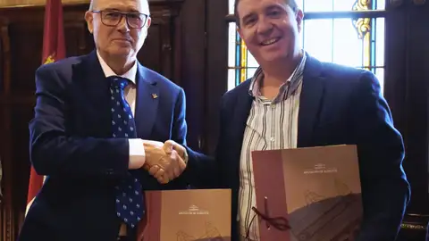 El Diputación y Fundación Globalcaja renuevan su compromiso con la cultura a través del convenio con Cultural Albacete El Diputación y Fundación Globalcaja renuevan su compromiso con la cultura a través del convenio con Cultural Albacete