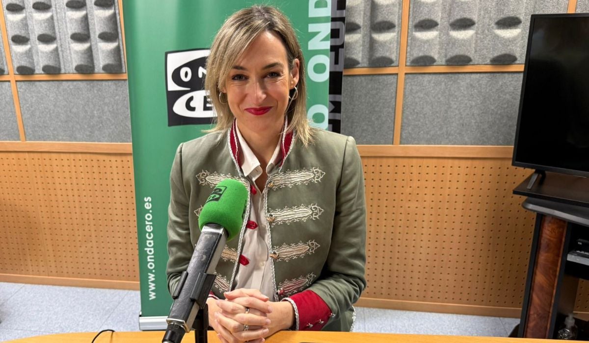 María Ubarretxena: "Lo importante es el proyecto académico, aparentemente el rector se centra en salarios e infraestructuras" María Ubarretxena: "Lo importante es el proyecto académico, aparentemente el rector se centra en salarios e infraestructuras"