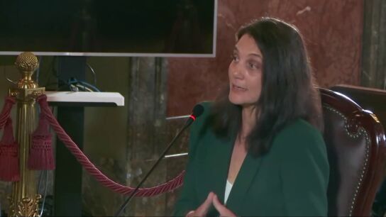 Los inconvenientes que impiden a la exasesora de Moncloa conocer qui&eacute;n le filtr&oacute; el documento del novio de Ayuso: "No puedo recordarlo" o "cambi&eacute; de m&oacute;vil"