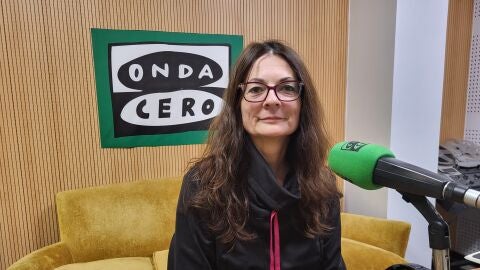 Beatriz Dieguez, propietaria de la administaci&oacute;n de loter&iacute;as "La Cojonuda"