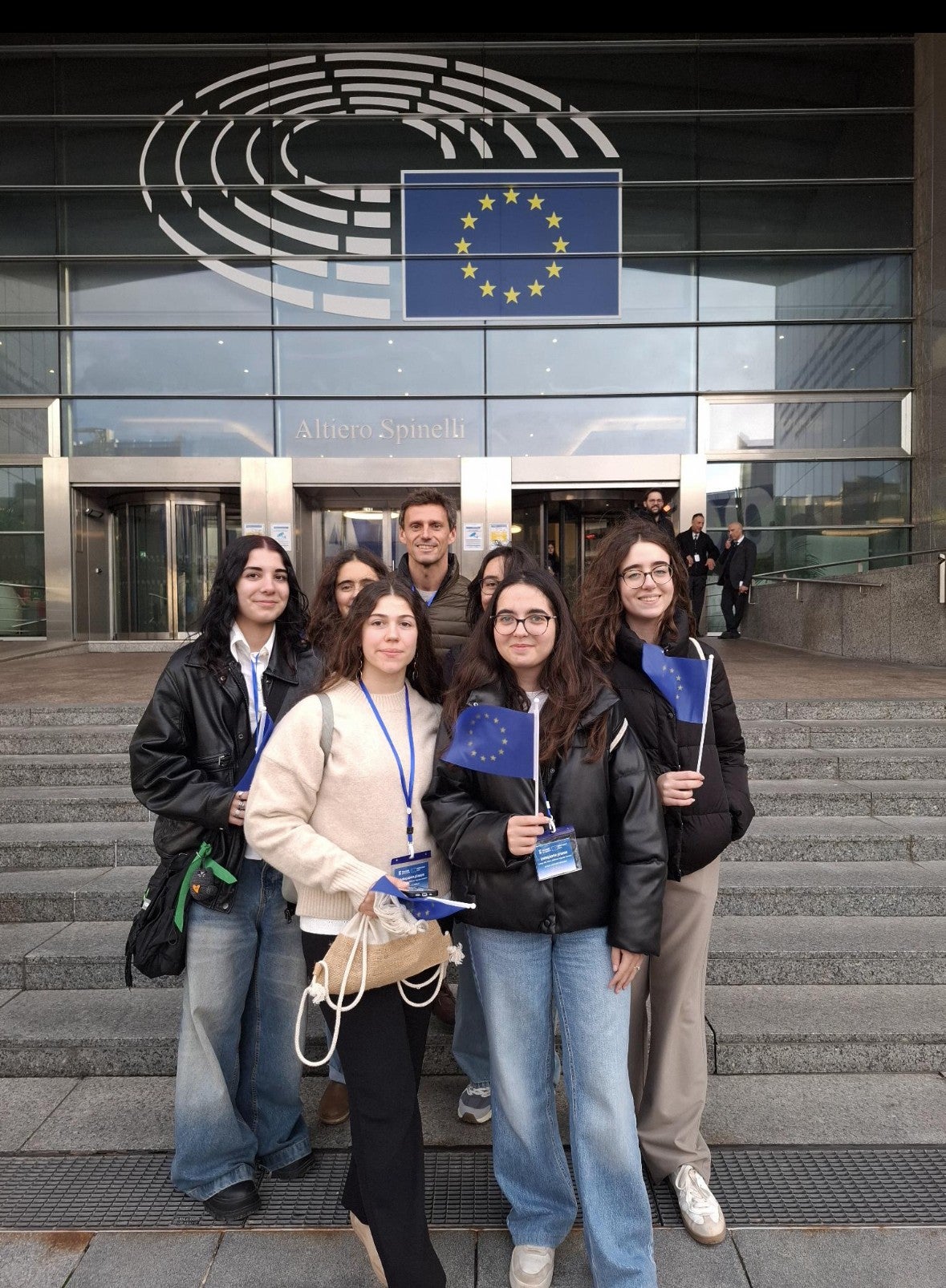 El alumnado del colegio FEC Madre Vedruna - Sagrado Corazón viaja al corazón de Europa El alumnado del colegio FEC Madre Vedruna - Sagrado Corazón viaja al corazón de Europa