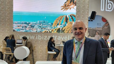 Vicent Mar&iacute; en la WTM de Londres.