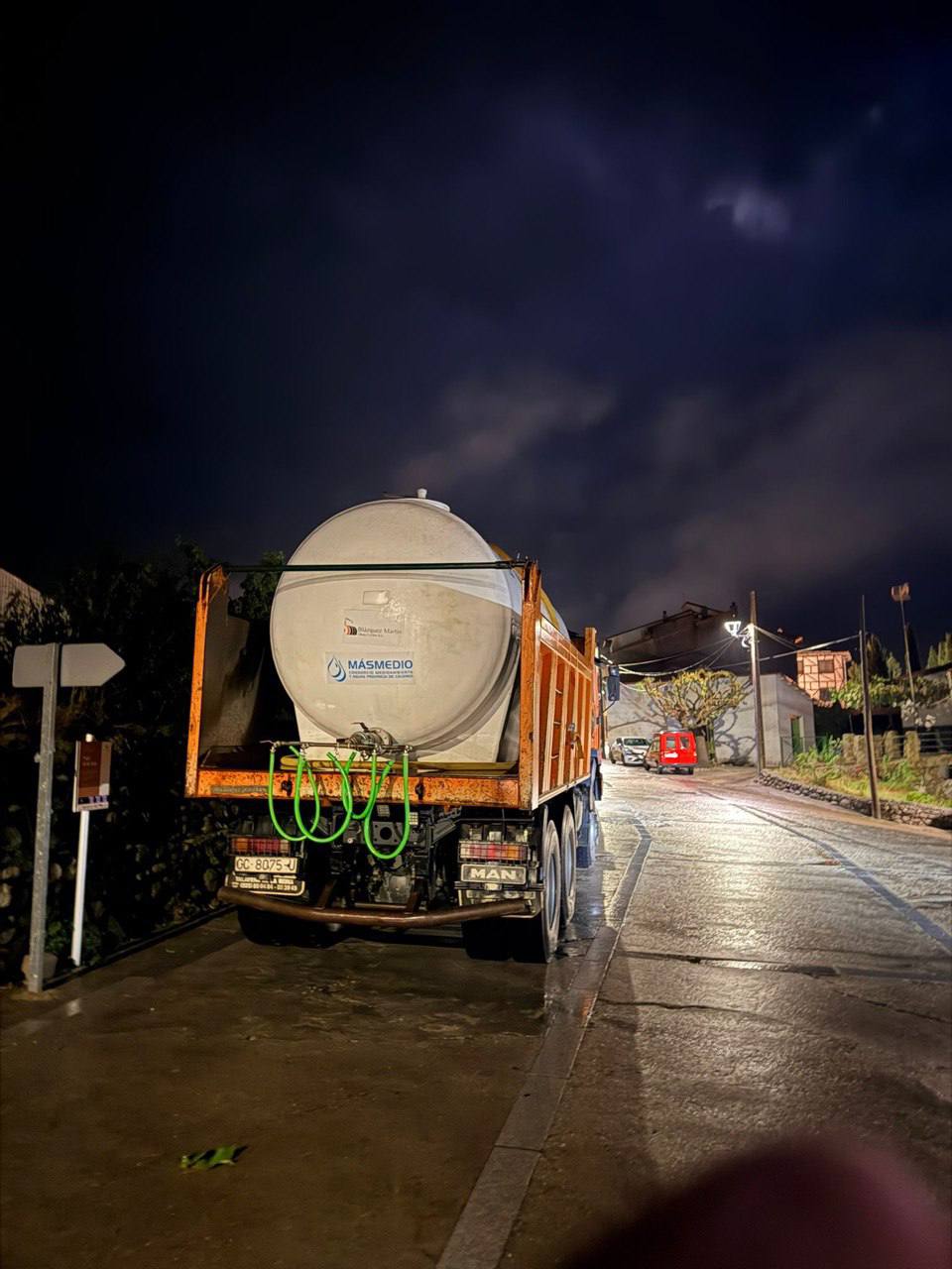 El "Chapapote de Monte" derivado de los incendios forestales del verano afecta al suministro de Jerte, Villar y Oliva de Plasencia El "Chapapote de Monte" derivado de los incendios forestales del verano afecta al suministro de Jerte, Villar y Oliva de Plasencia