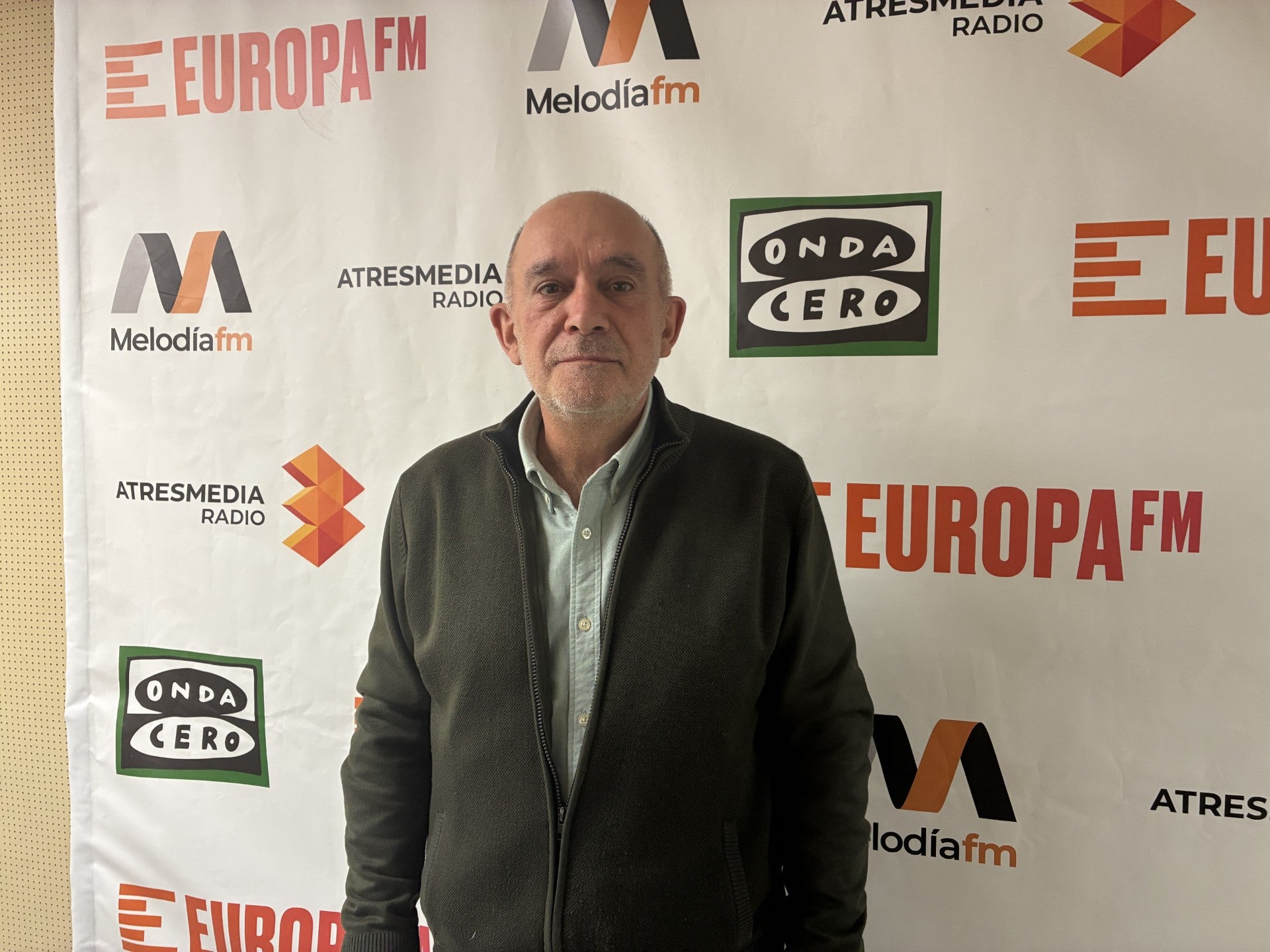 El escritor Miguel Barrero gana el IX Premio ‘Ramos Ópticos’ al mejor relato sobre jazz El escritor Miguel Barrero gana el IX Premio ‘Ramos Ópticos’ al mejor relato sobre jazz