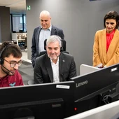 Euskadi y Canarias piden permisos temporales de trabajo para migrantes Euskadi y Canarias piden permisos temporales de trabajo para migrantes