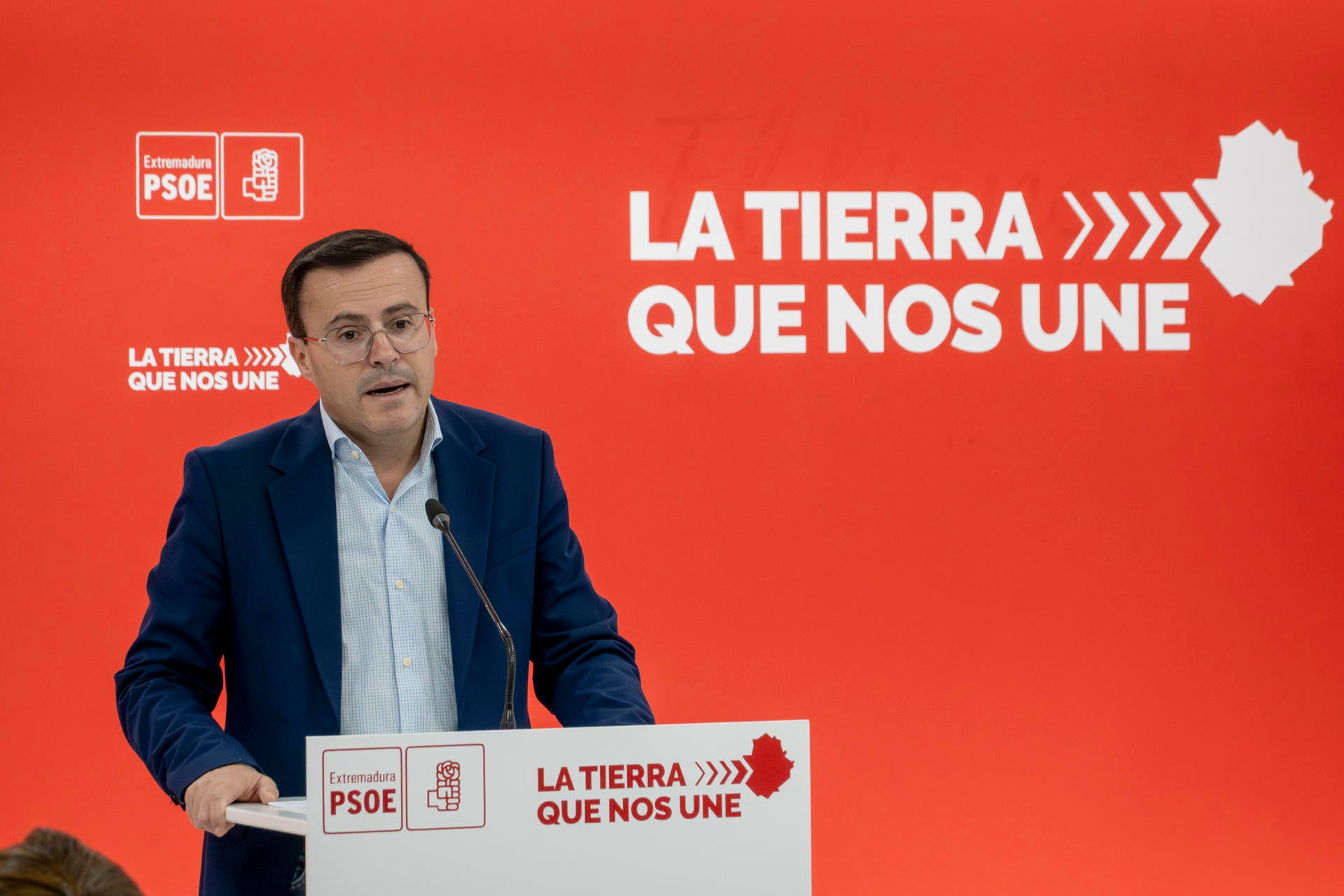 Gallardo se muestra "francamente contento" tras conocer la fecha del juicio al hermano de Pedro Sánchez Gallardo se muestra "francamente contento" tras conocer la fecha del juicio al hermano de Pedro Sánchez