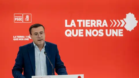 El candidato del PSOE a la presidencia de la Junta de Extremadura, Miguel Ángel Gallardo, ofrece una rueda de prensa El candidato del PSOE a la presidencia de la Junta de Extremadura, Miguel Ángel Gallardo, ofrece una rueda de prensa
