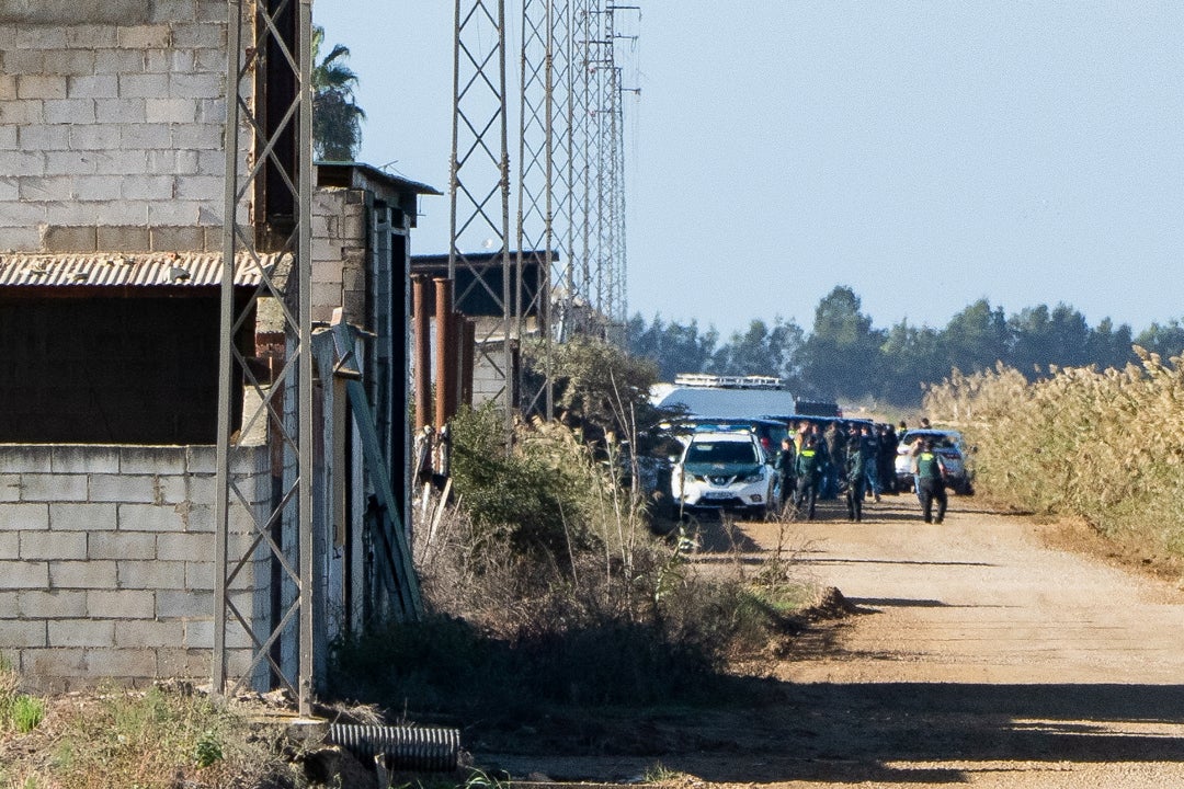 El policía herido en Sevilla por un disparo está grave pero estable tras ser operado El policía herido en Sevilla por un disparo está grave pero estable tras ser operado