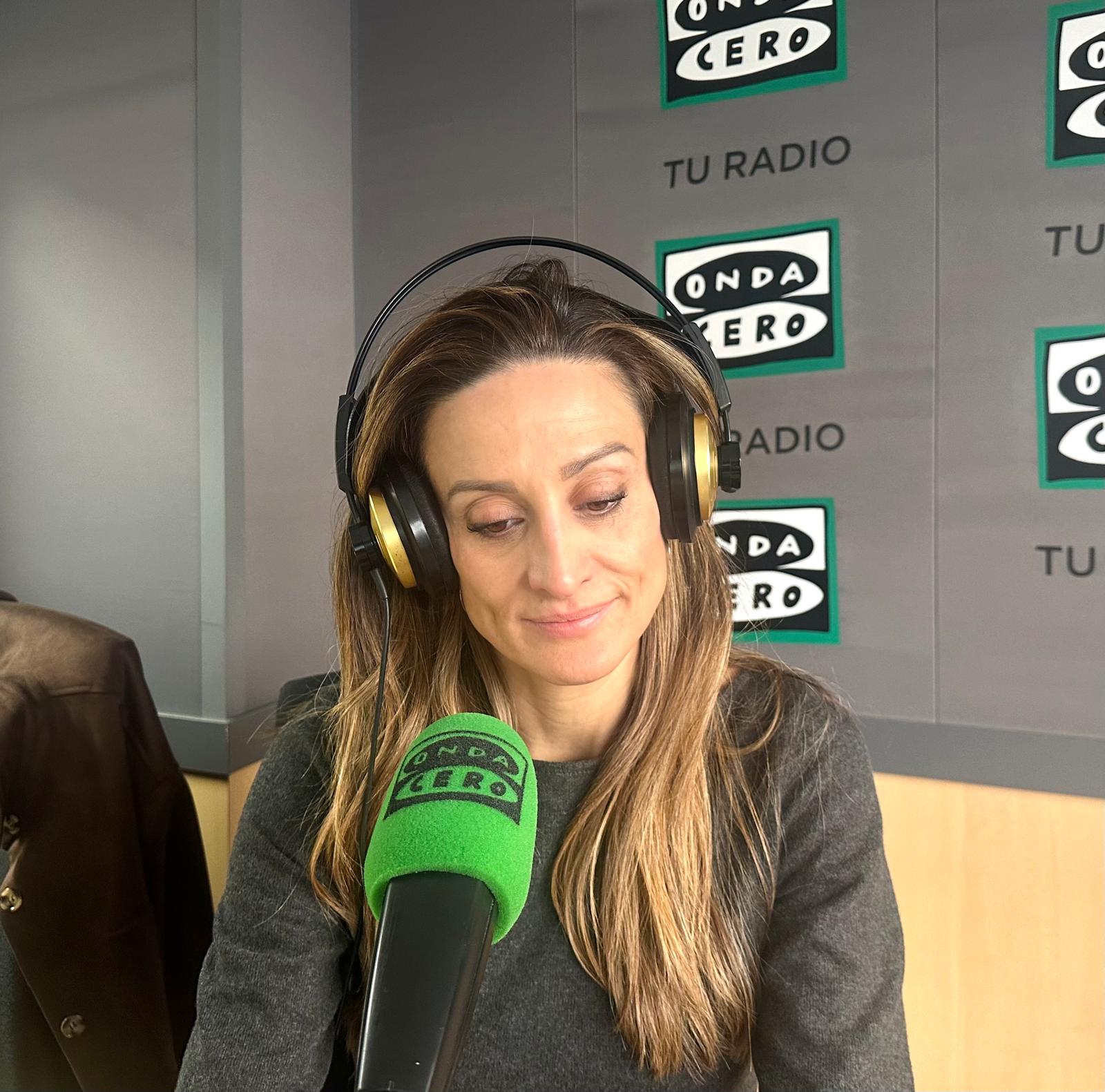 La Dra. Esther Sánchez lo tiene claro: "Antes de proceder a la extracción de cualquier pieza hay que hacer una estudio radiológico"