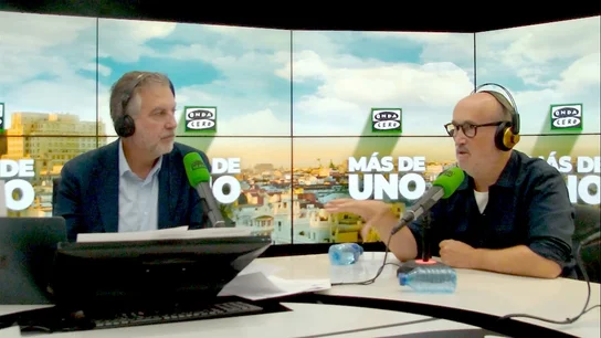 Javier Cámara presenta Yakarta: "Hemos hecho una serie con el placer de saber que hay muchas cosas que no se cuentan" Javier Cámara presenta Yakarta: "Hemos hecho una serie con el placer de saber que hay muchas cosas que no se cuentan"