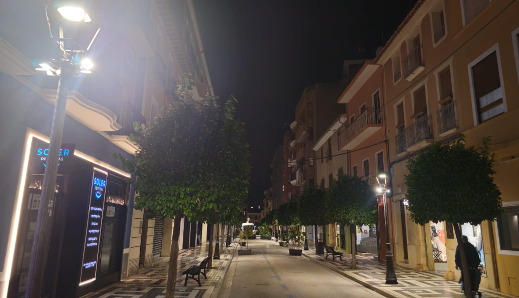 Villajoyosa mejora la seguridad urbana con nuevas actuaciones de asfaltado e iluminación Villajoyosa mejora la seguridad urbana con nuevas actuaciones de asfaltado e iluminación
