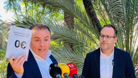 Ramon Abad, diputado del PSOE en Les Corts, y H&eacute;ctor D&iacute;ez, portavoz socialista en el Ayuntamiento de Elche.