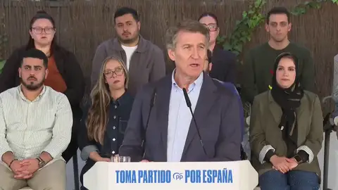 Feijóo acusa a Sánchez de interferir en el Supremo por decir que García-Ortiz es inocente: "No ha ocurrido en 50 años de democracia" Feijóo acusa a Sánchez de interferir en el Supremo por decir que García-Ortiz es inocente: "No ha ocurrido en 50 años de democracia"