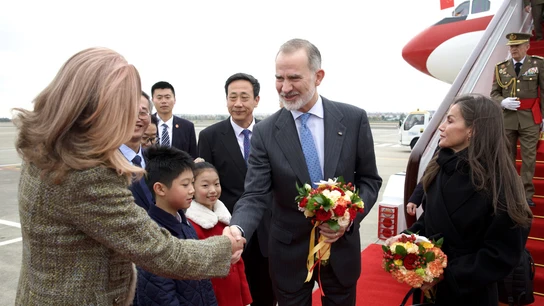 Los Reyes en su llegada a China Los Reyes en su llegada a China