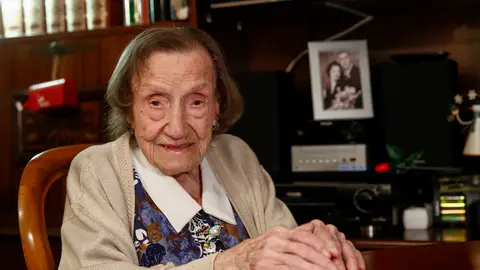 Muere a los 112 años Angelina Torres Vallbona, la mujer más longeva de España Muere a los 112 años Angelina Torres Vallbona, la mujer más longeva de España