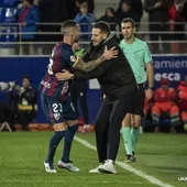 Sergi Guilló durante el último choque en El Alcoraz Sergi Guilló durante el último choque en El Alcoraz