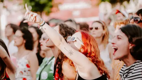 Tras 15 años celebrándose en Benidorm, el Low Festival se despide de la ciudad Tras 15 años celebrándose en Benidorm, el Low Festival se despide de la ciudad