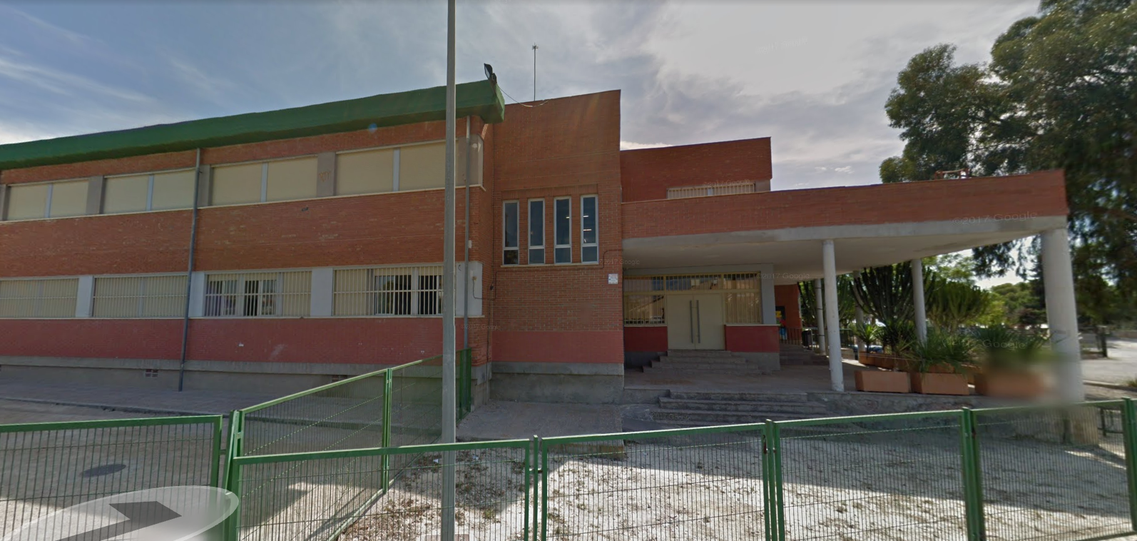 El CEIP Hispanitat de Villajoyosa, único centro de la Marina Baixa en el proyecto ambiental Guardabosc El CEIP Hispanitat de Villajoyosa, único centro de la Marina Baixa en el proyecto ambiental Guardabosc