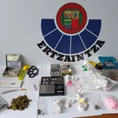 Drogas incautadas durante un operativo preventivo Drogas incautadas durante un operativo preventivo