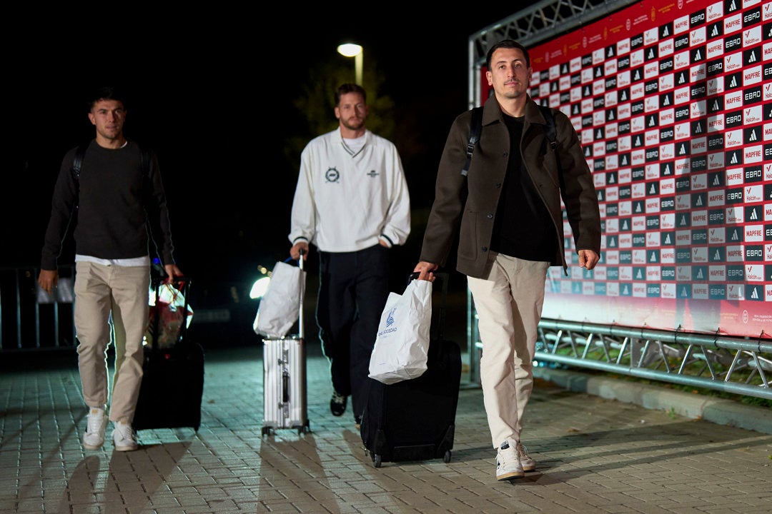 España se concentra con Fornals como novedad España se concentra con Fornals como novedad