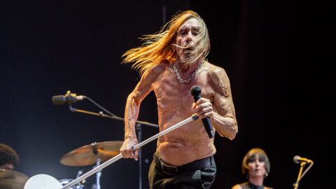Iggy Pop act&uacute;a en la primera jornada de Mad Cool 2025 en el recinto Iberdrola Music, a 10 de julio de 2025, en Madrid (Espa&ntilde;a). 