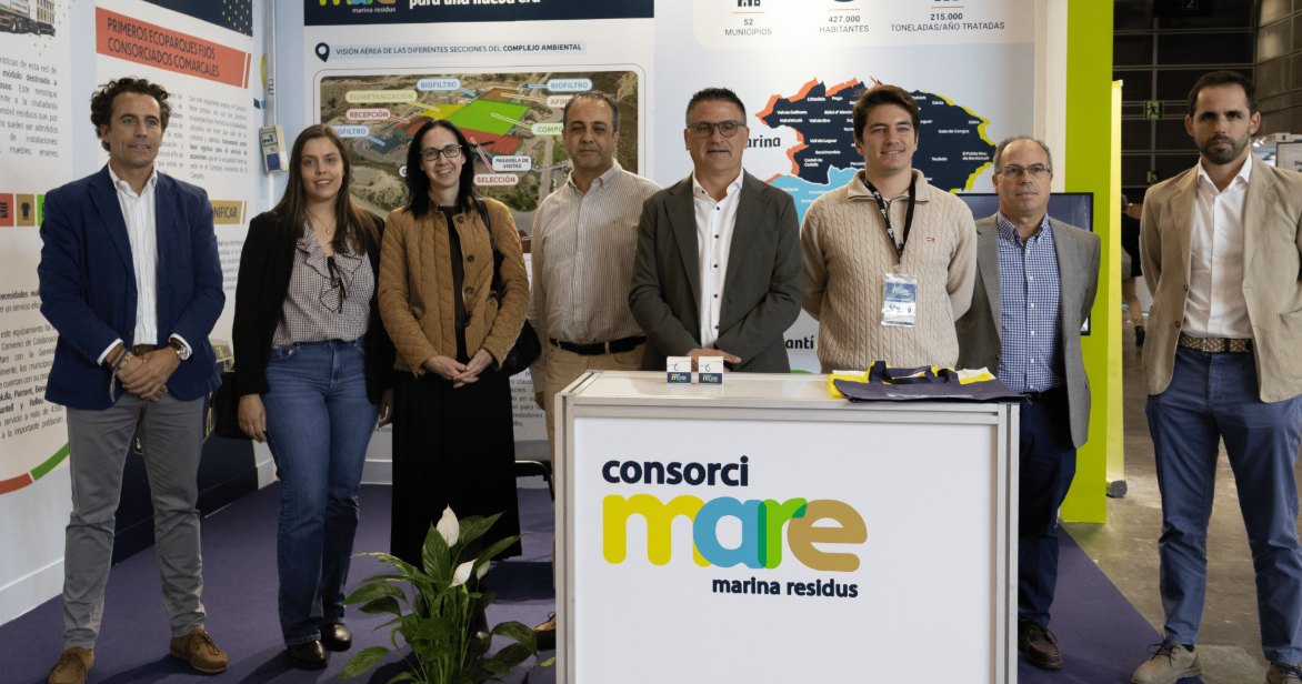 Villajoyosa contiene 27 contenedores de aceite usado Villajoyosa contiene 27 contenedores de aceite usado