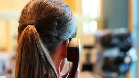 Claves de la Ley de Atención al Cliente: atención en catalán y bloqueo a las llamadas spam Claves de la Ley de Atención al Cliente: atención en catalán y bloqueo a las llamadas spam