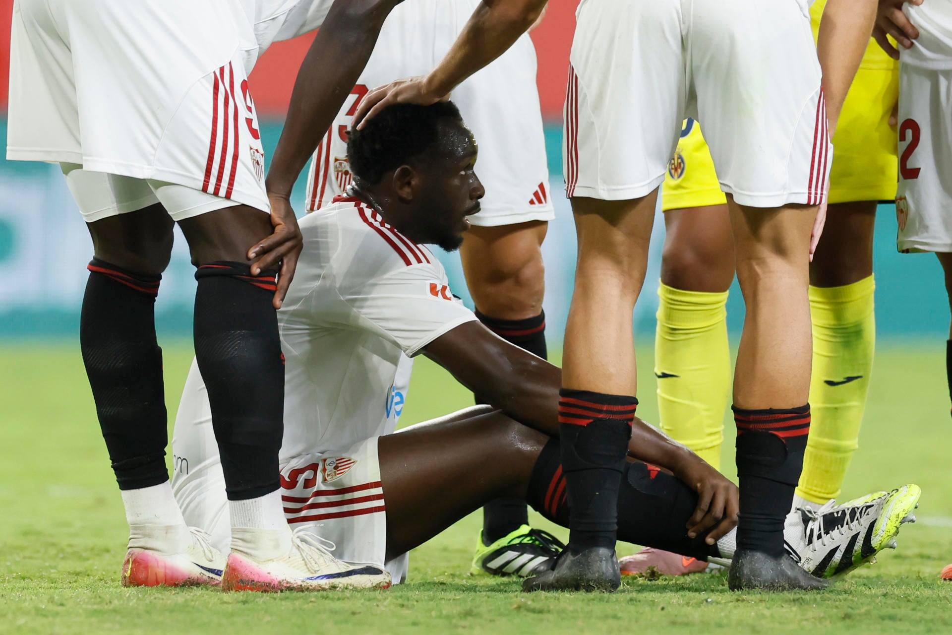 Nianzou, el hombre record: el que más cobra... y el que más se lesiona Nianzou, el hombre record: el que más cobra... y el que más se lesiona