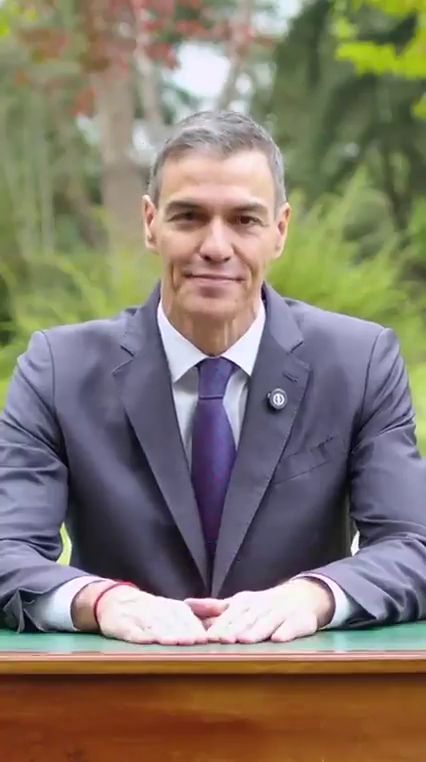 Pedro Sánchez saca pecho de su gestión cuando se cumplen dos años de la investidura: "Vamos a seguir" Pedro Sánchez saca pecho de su gestión cuando se cumplen dos años de la investidura: "Vamos a seguir"