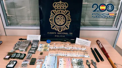 Desmantelan un punto de venta de droga controlado por un clan familiar en el Grao de Castellón Desmantelan un punto de venta de droga controlado por un clan familiar en el Grao de Castellón