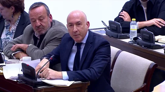 La intervención del PSOE que indigna a Mazón: "Se había llevado hasta una muda por si hacía falta" La intervención del PSOE que indigna a Mazón: "Se había llevado hasta una muda por si hacía falta"