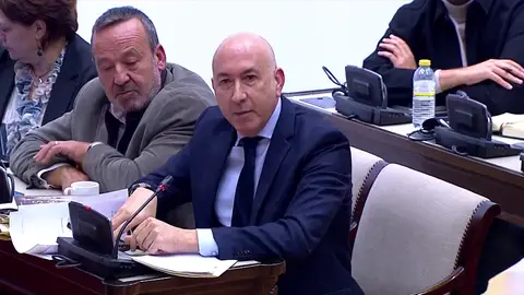 La intervención del PSOE que indigna a Mazón: "Se había llevado hasta una muda por si hacía falta" La intervención del PSOE que indigna a Mazón: "Se había llevado hasta una muda por si hacía falta"