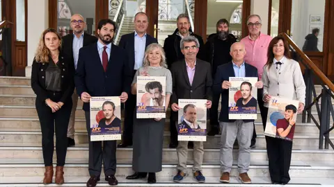 El Aguilar Film Festival entregará el premio Águila de Oro a los actores Luis Zahera y Fernando Cayo .