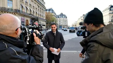El Lehendakari llama desde París a los Gobiernos francés y español a agilizar los trabajos para la conexión del TAV El Lehendakari llama desde París a los Gobiernos francés y español a agilizar los trabajos para la conexión del TAV