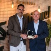 MAHOS nombra asociado de honor al club Unicaja Baloncesto
