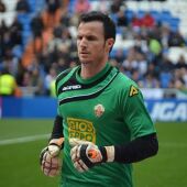 Manu Herrera, en un partido con el Elche en el Santiago Bernabéu.